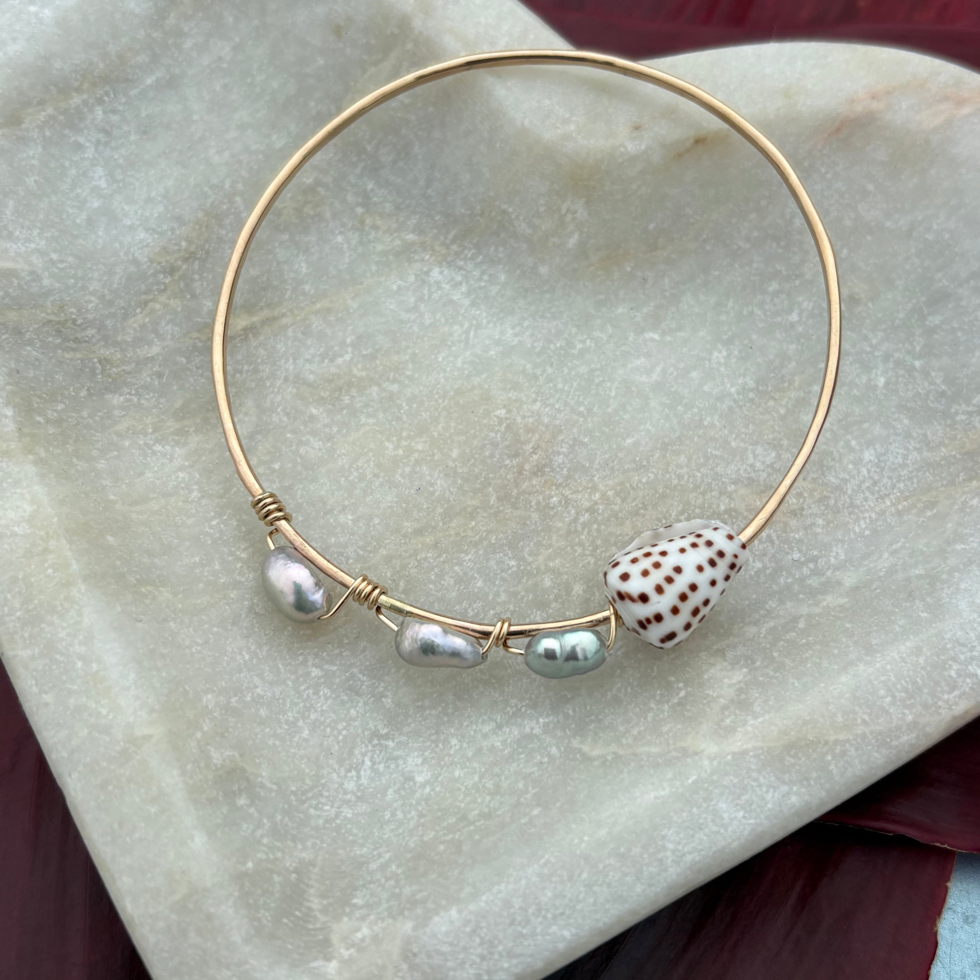 BANGLES