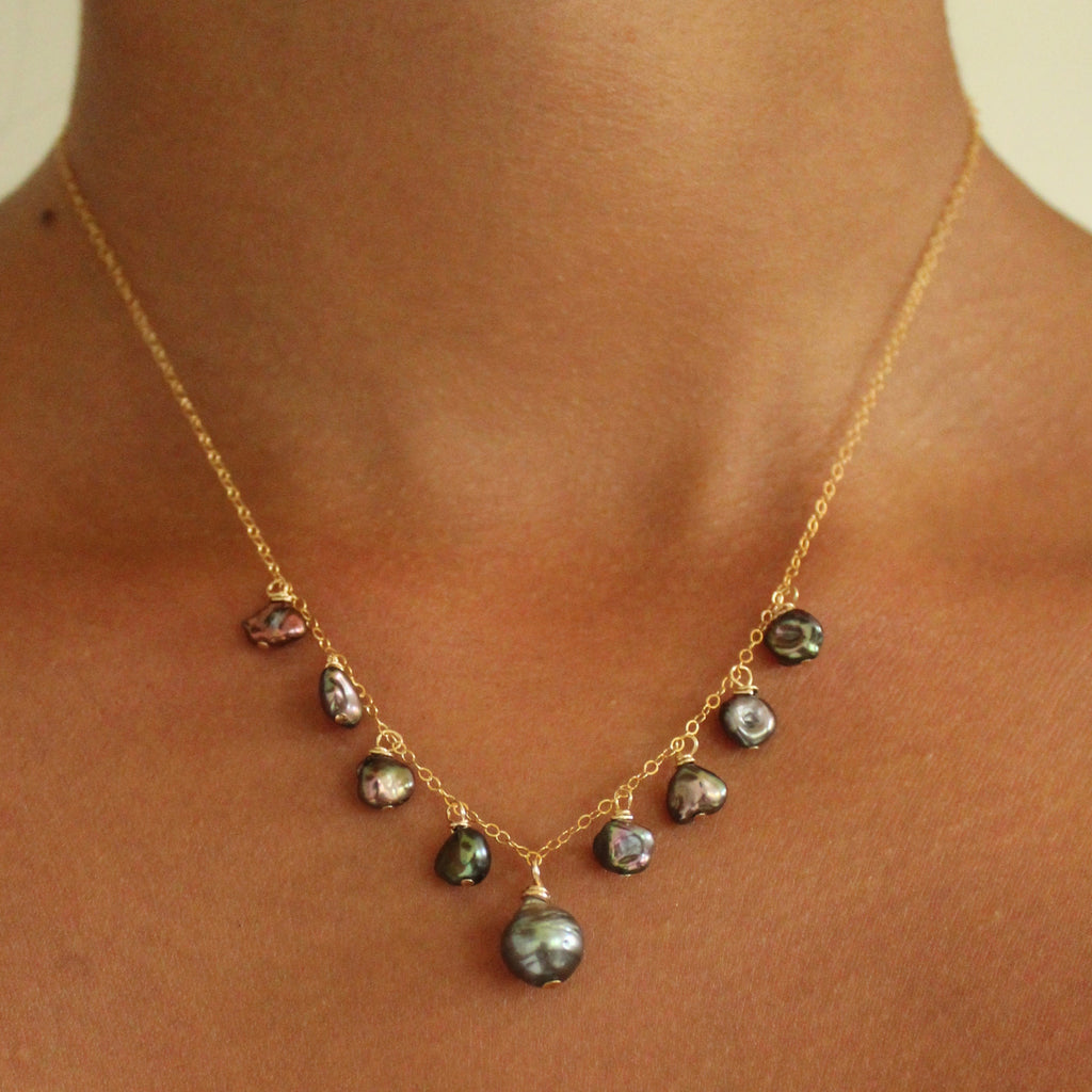TAHITIAN KESHI NECKLACE