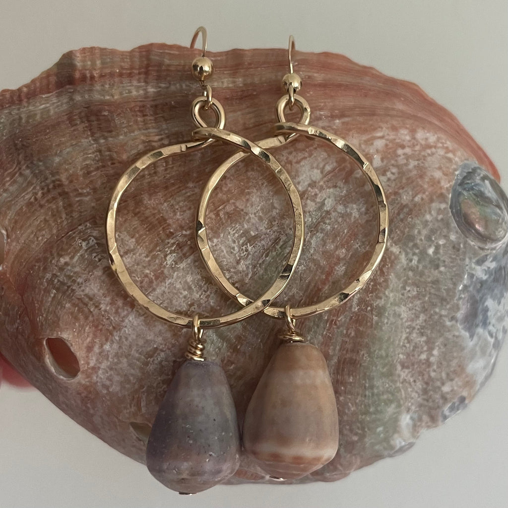 PASTEL CONE SHELL HOOP EARRINGS