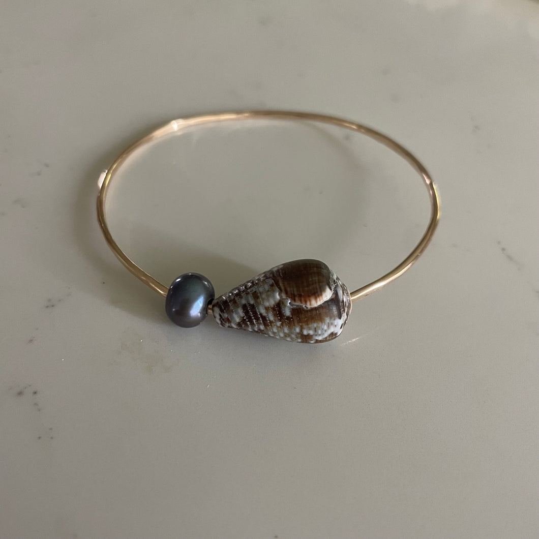 ISLAND HONEY BANGLE SIZE 7.5