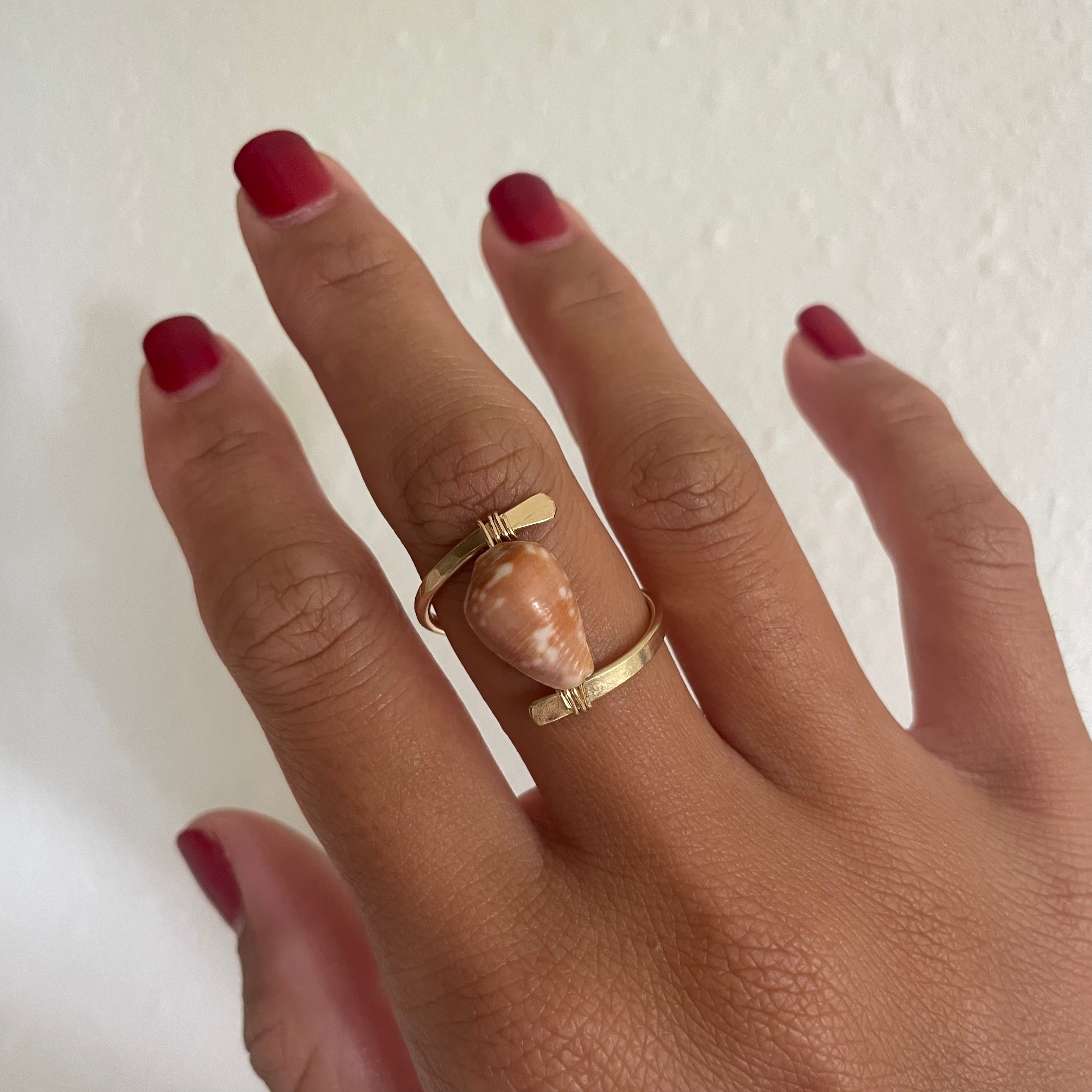 SIZE 6 CHOCOLATE CONE SHELL RING