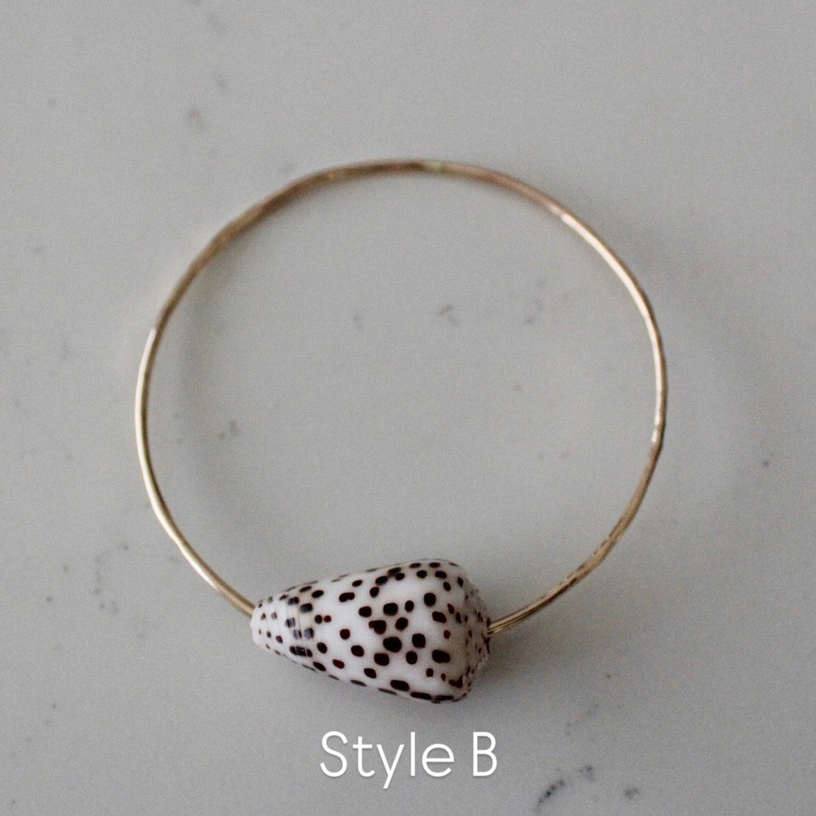 FLEA CONE SHELL BANGLE