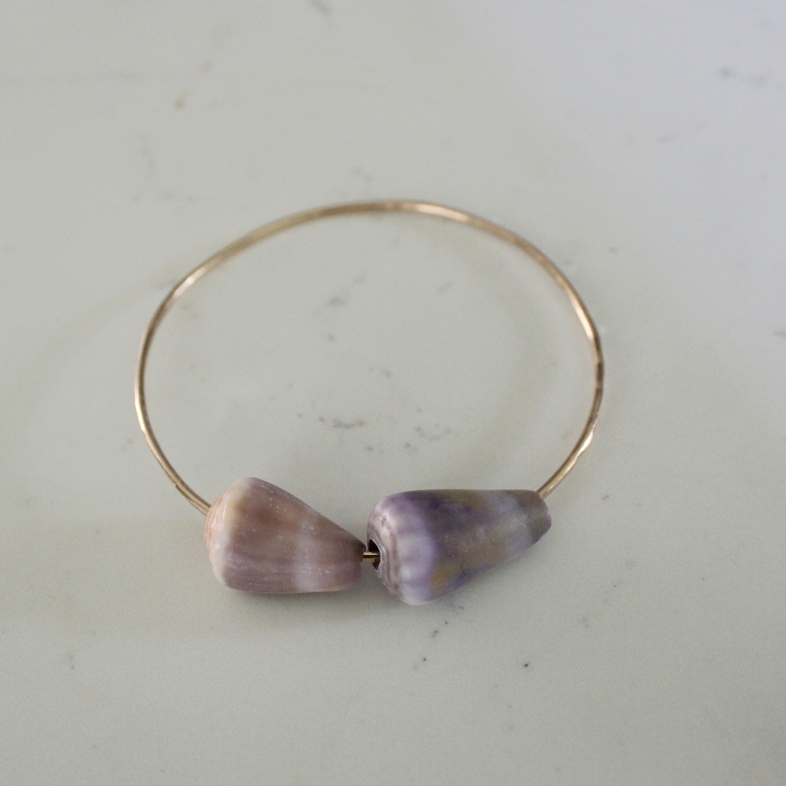 PASTEL PURPLE DOUBLE CONE SHELL BANGLE SIZE 8