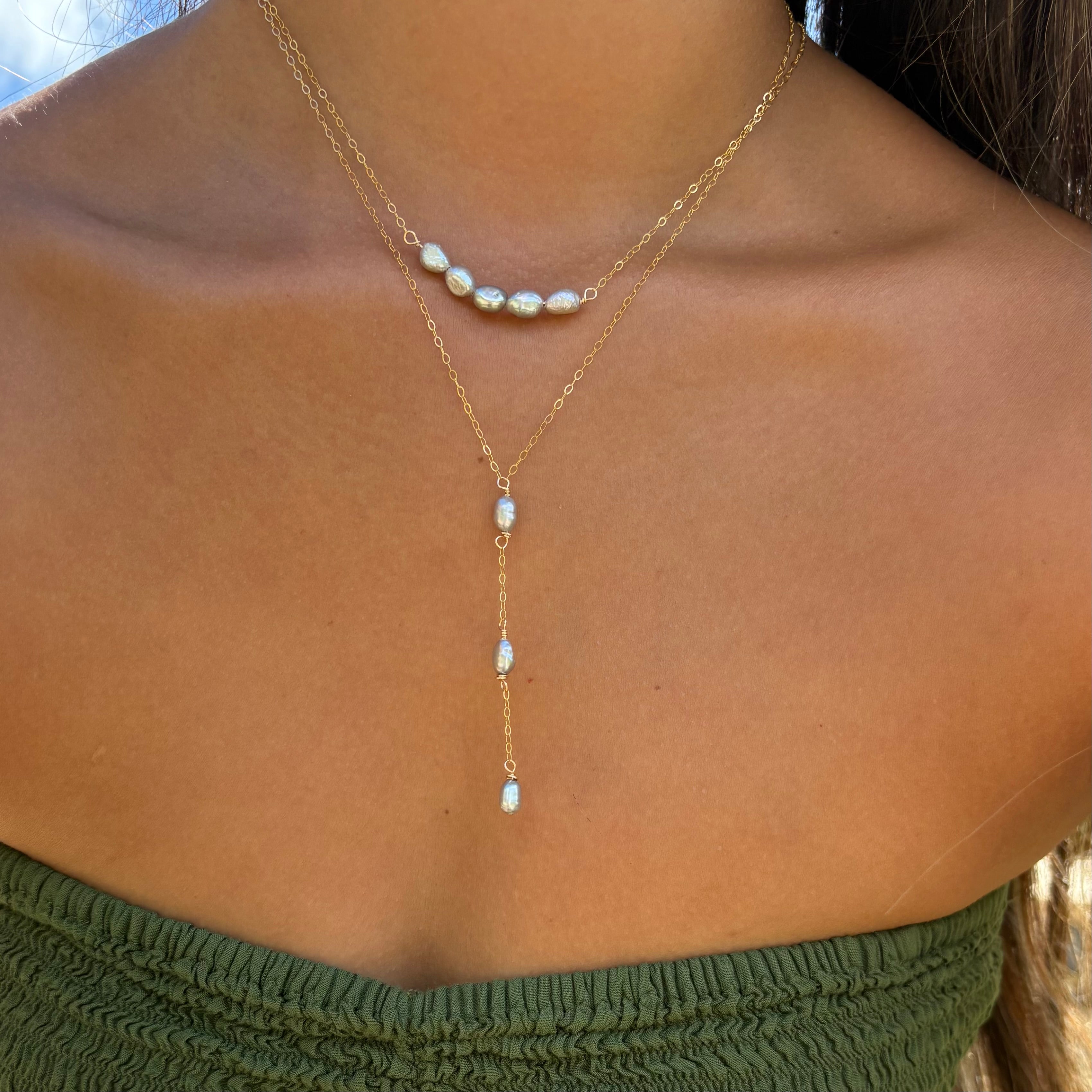 LIGHT GREY KESHI DROPLET LARIAT