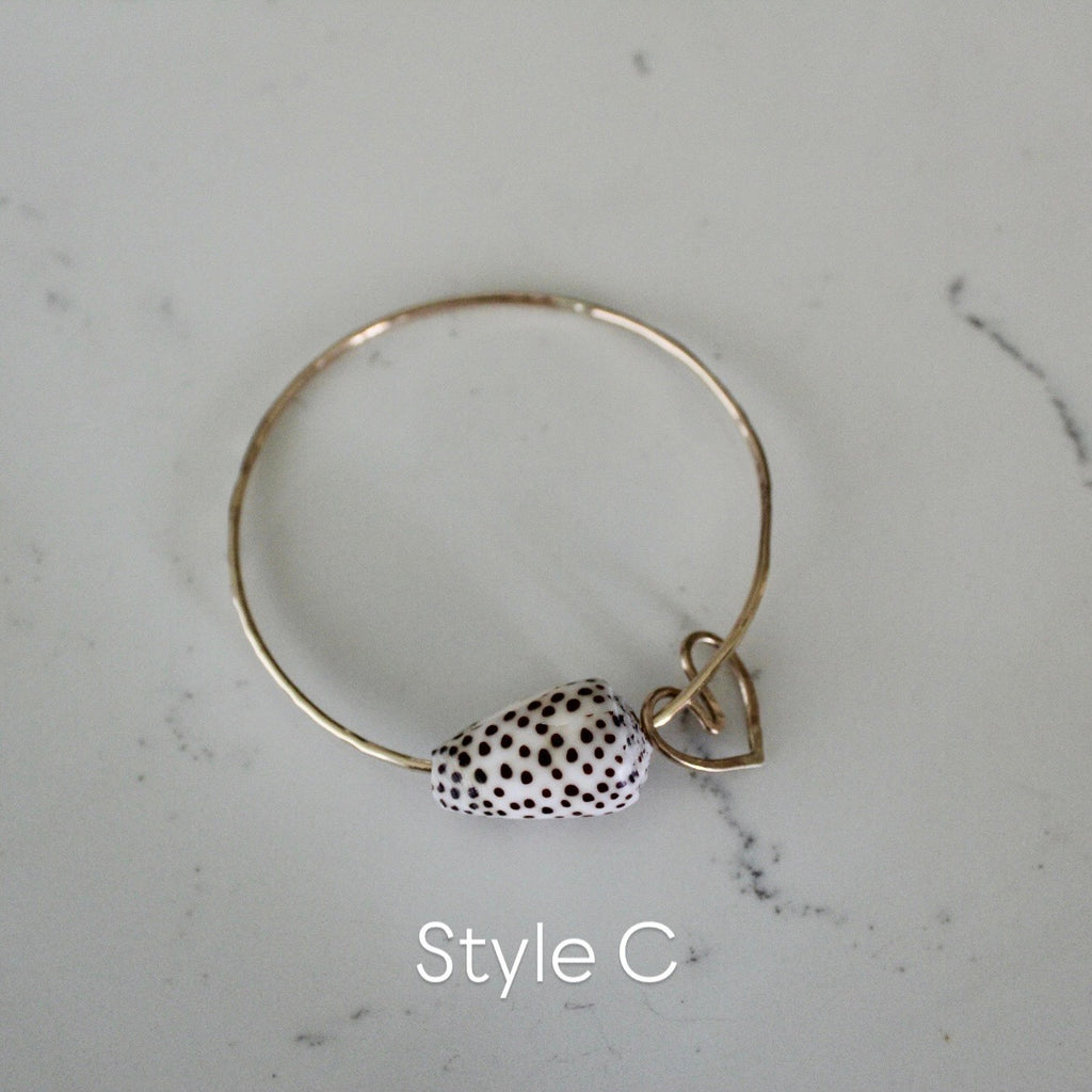 FLEA CONE SHELL BANGLE