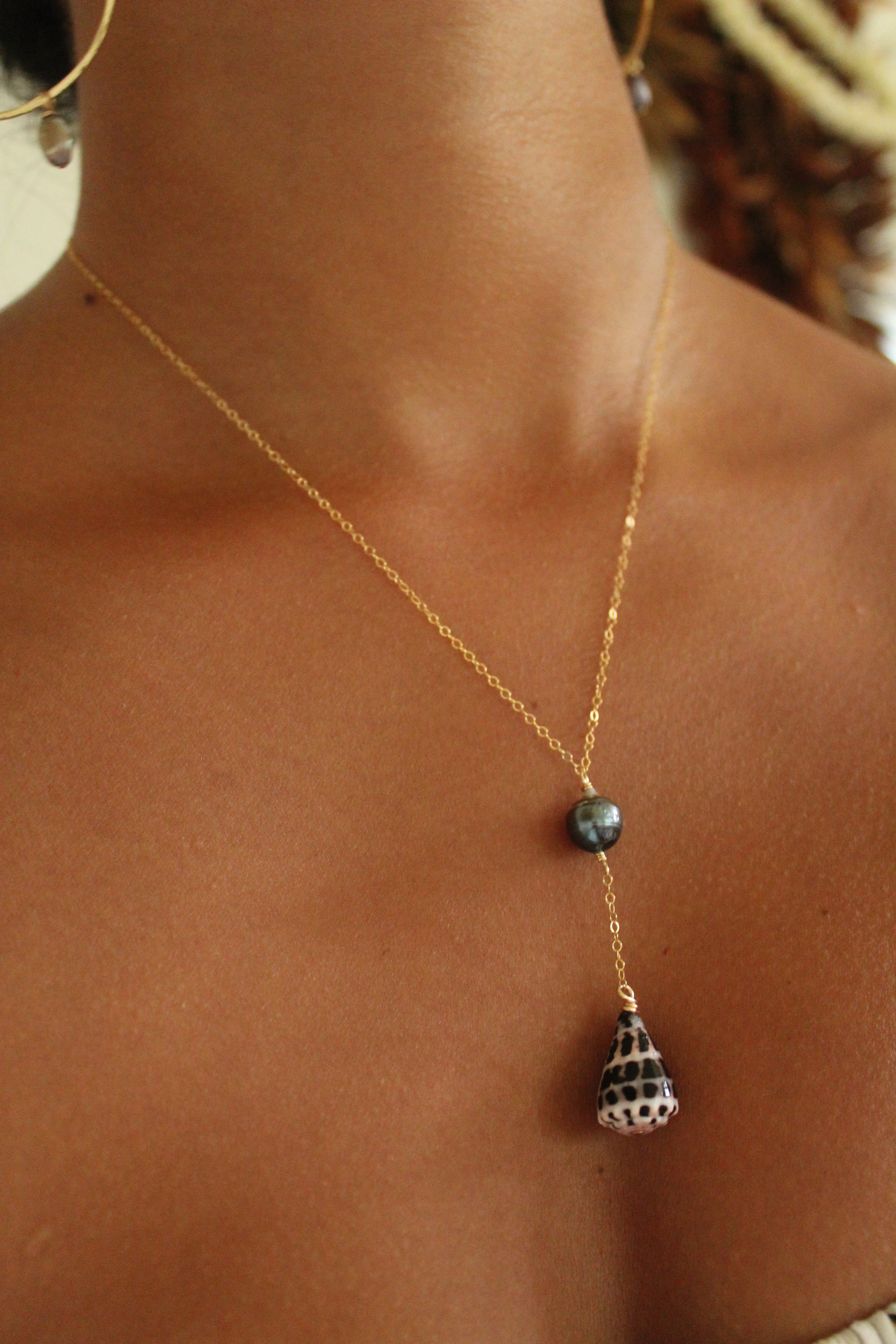 HANALEI LARIAT NECKLACE