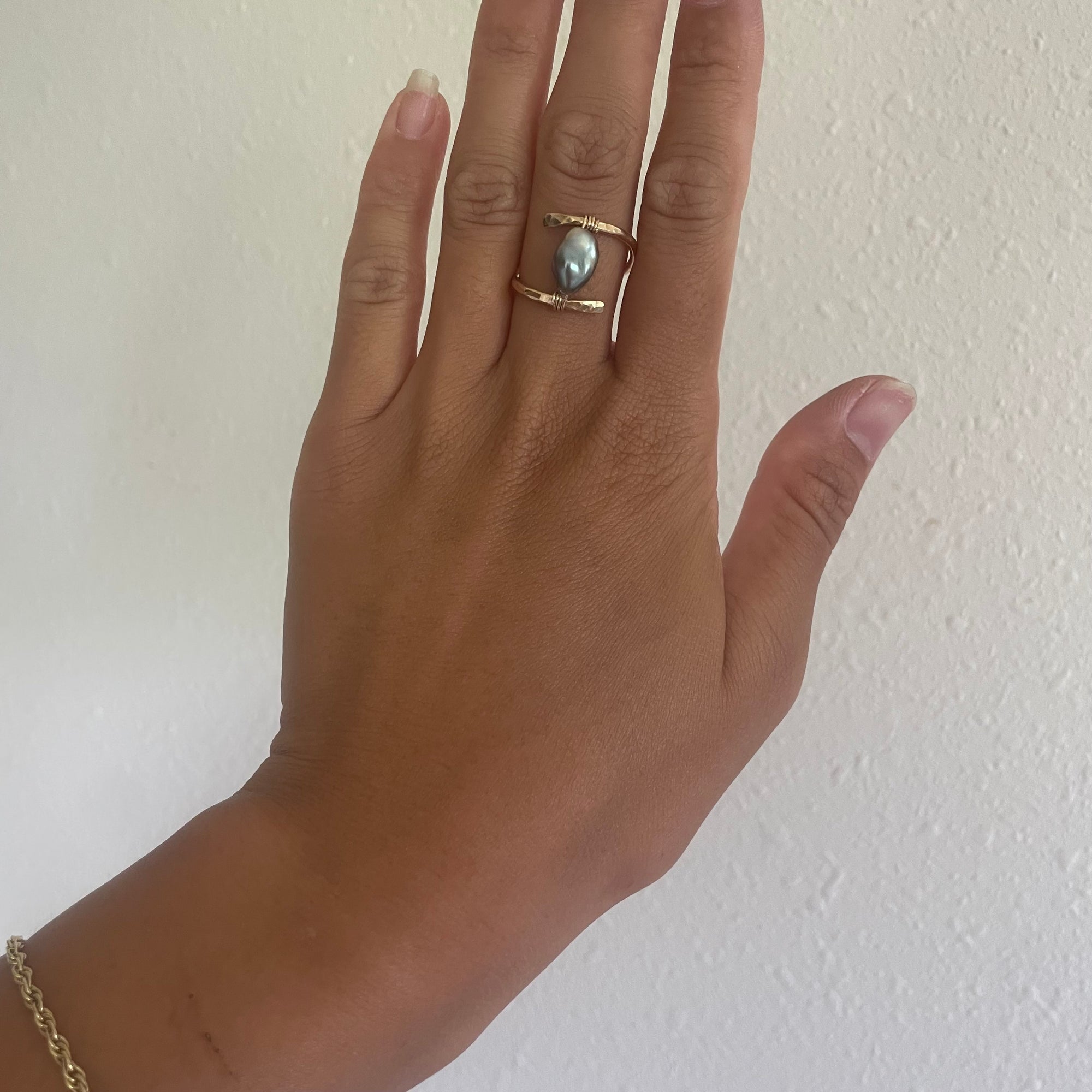 KESHI PEARL RING