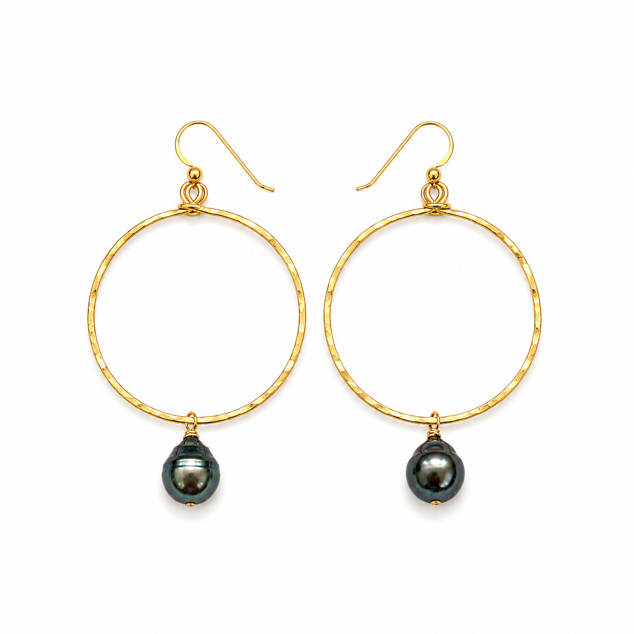 TAHITIAN PEARL HOOPS