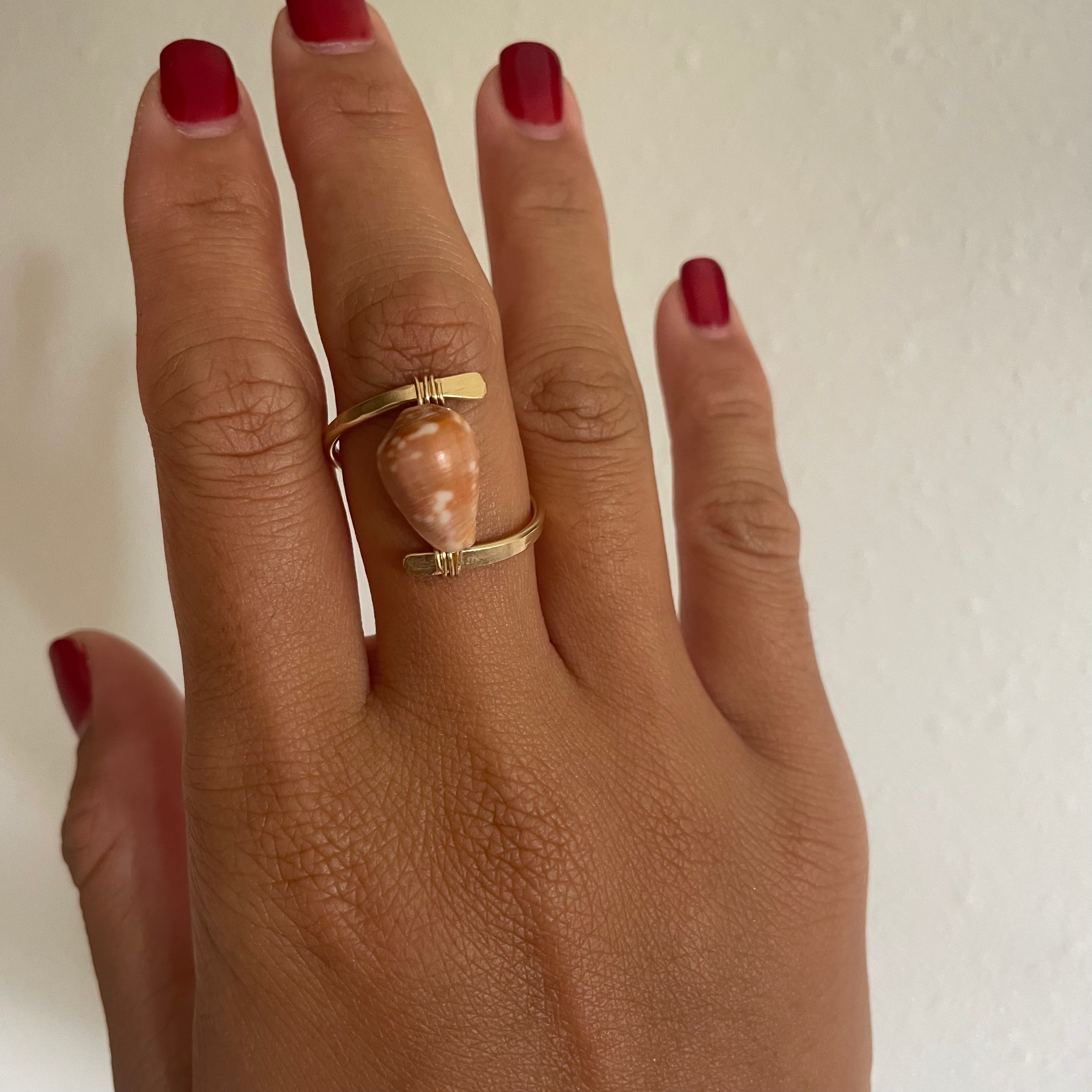 SIZE 6 CHOCOLATE CONE SHELL RING