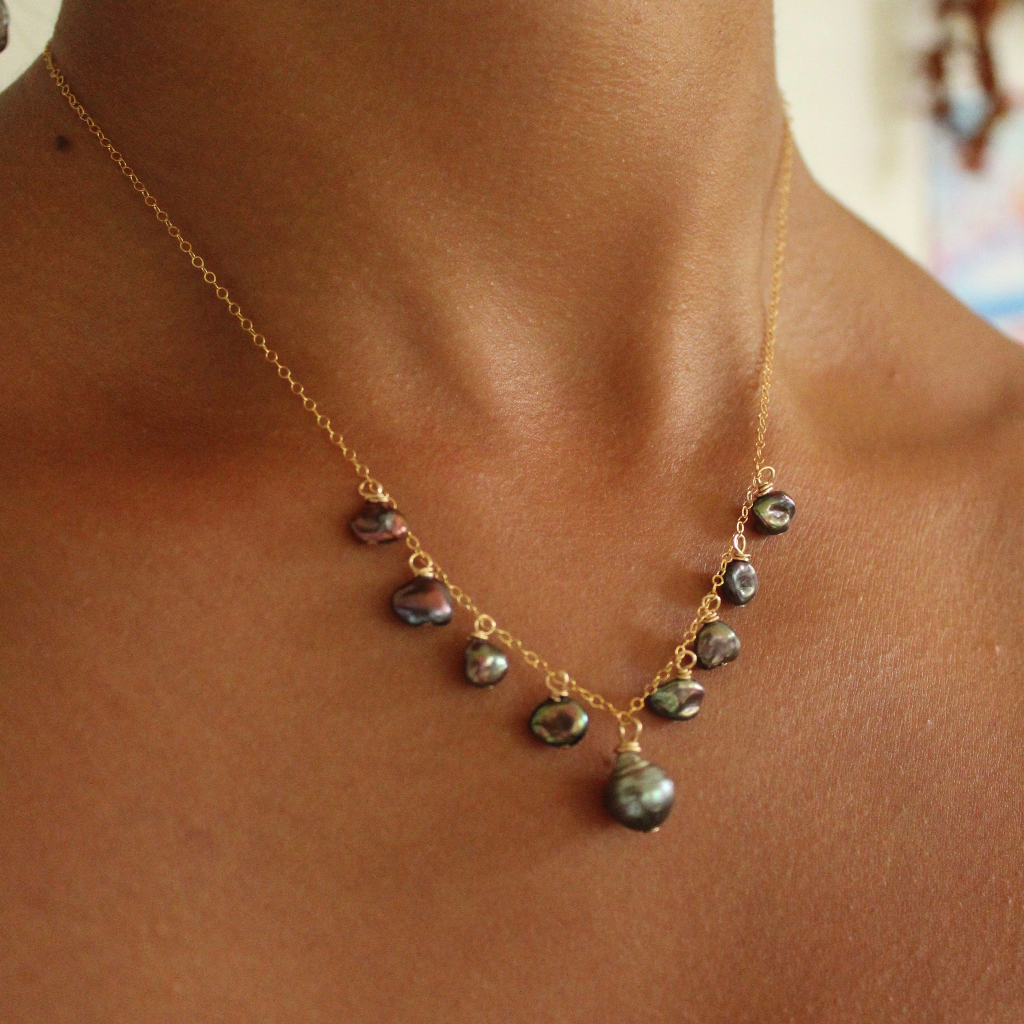 TAHITIAN KESHI NECKLACE