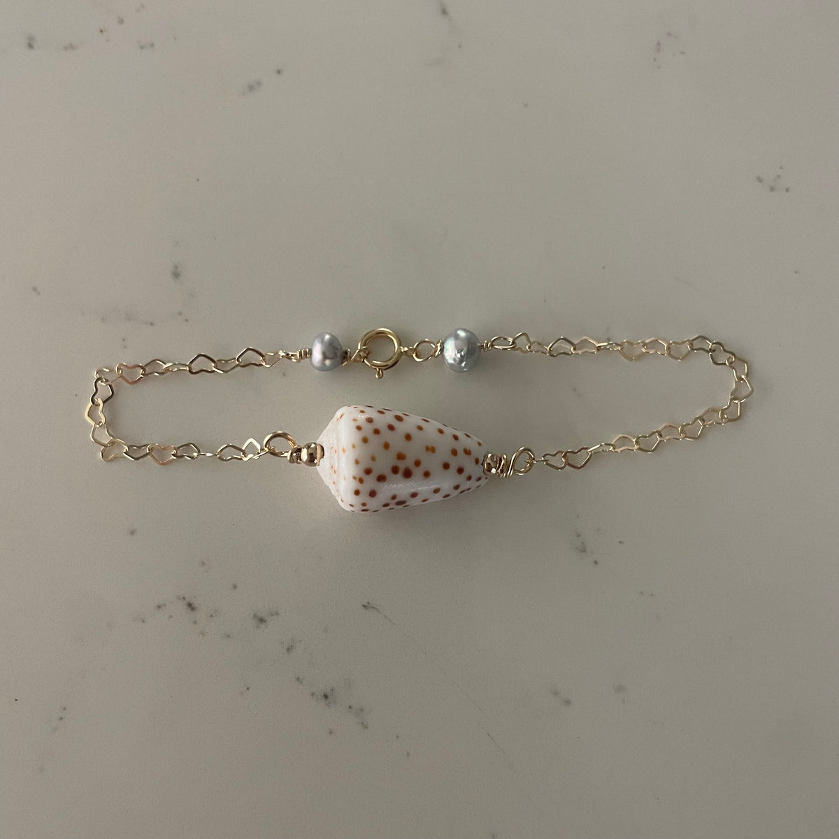 FLEA CONE SHELL BRACELET