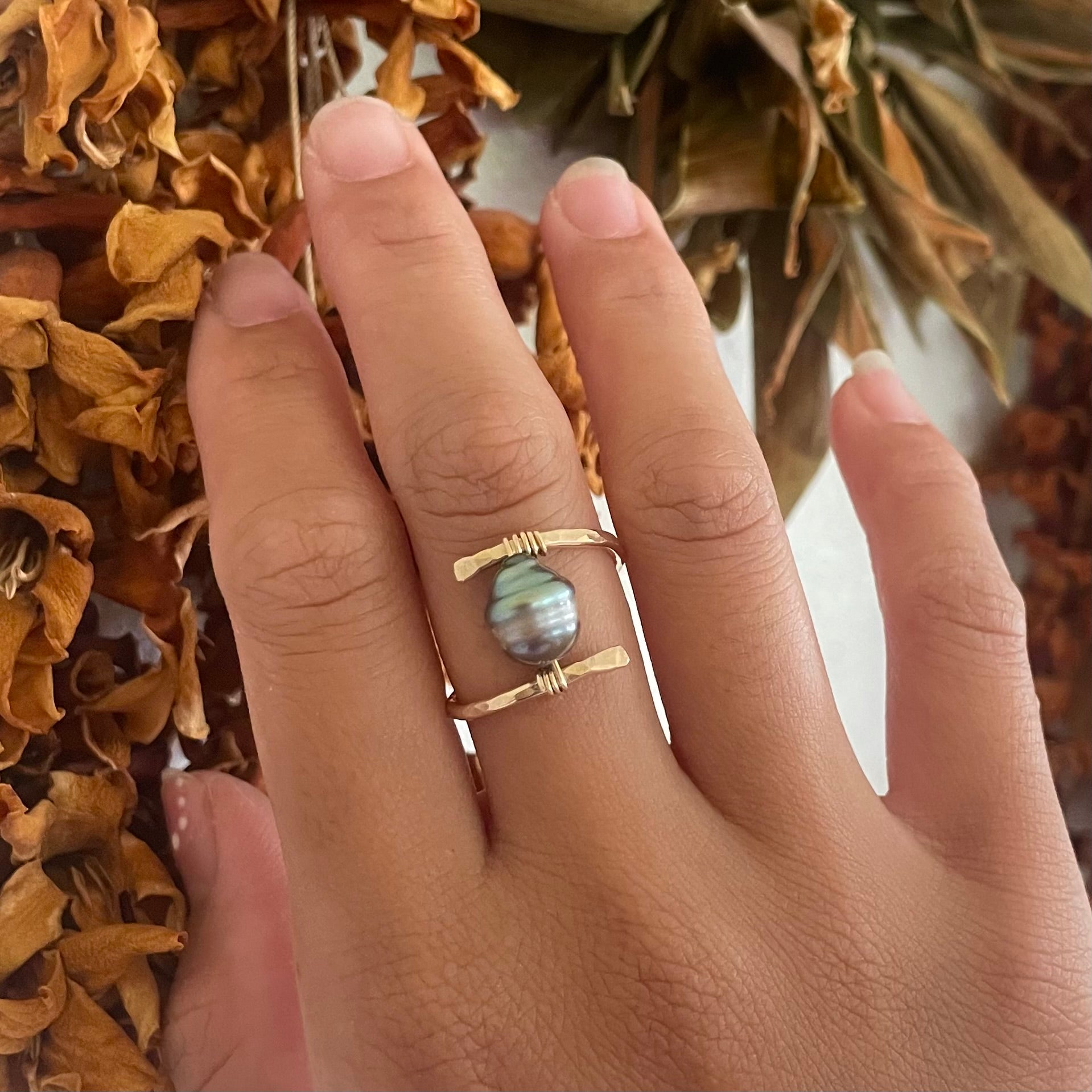 TAHITIAN PEARL BYPASS RING