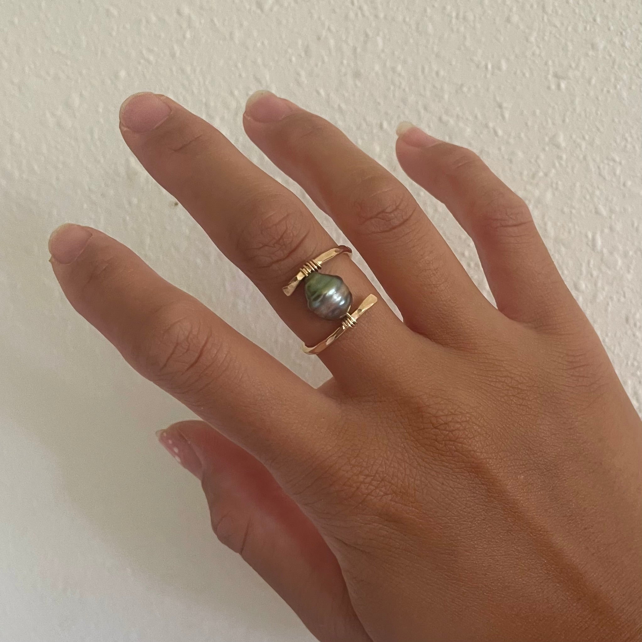 TAHITIAN PEARL BYPASS RING
