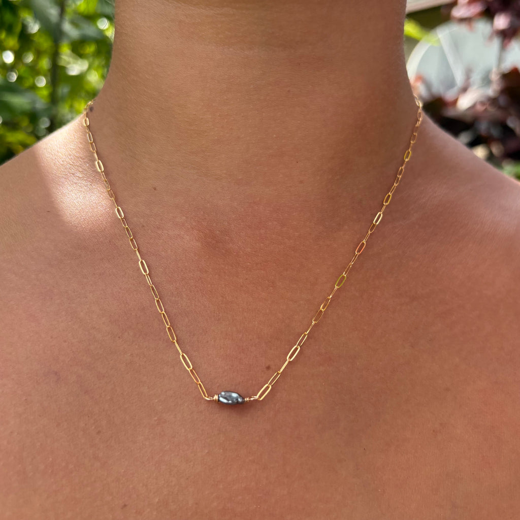 KESHI MINIMALIST NECKLACE