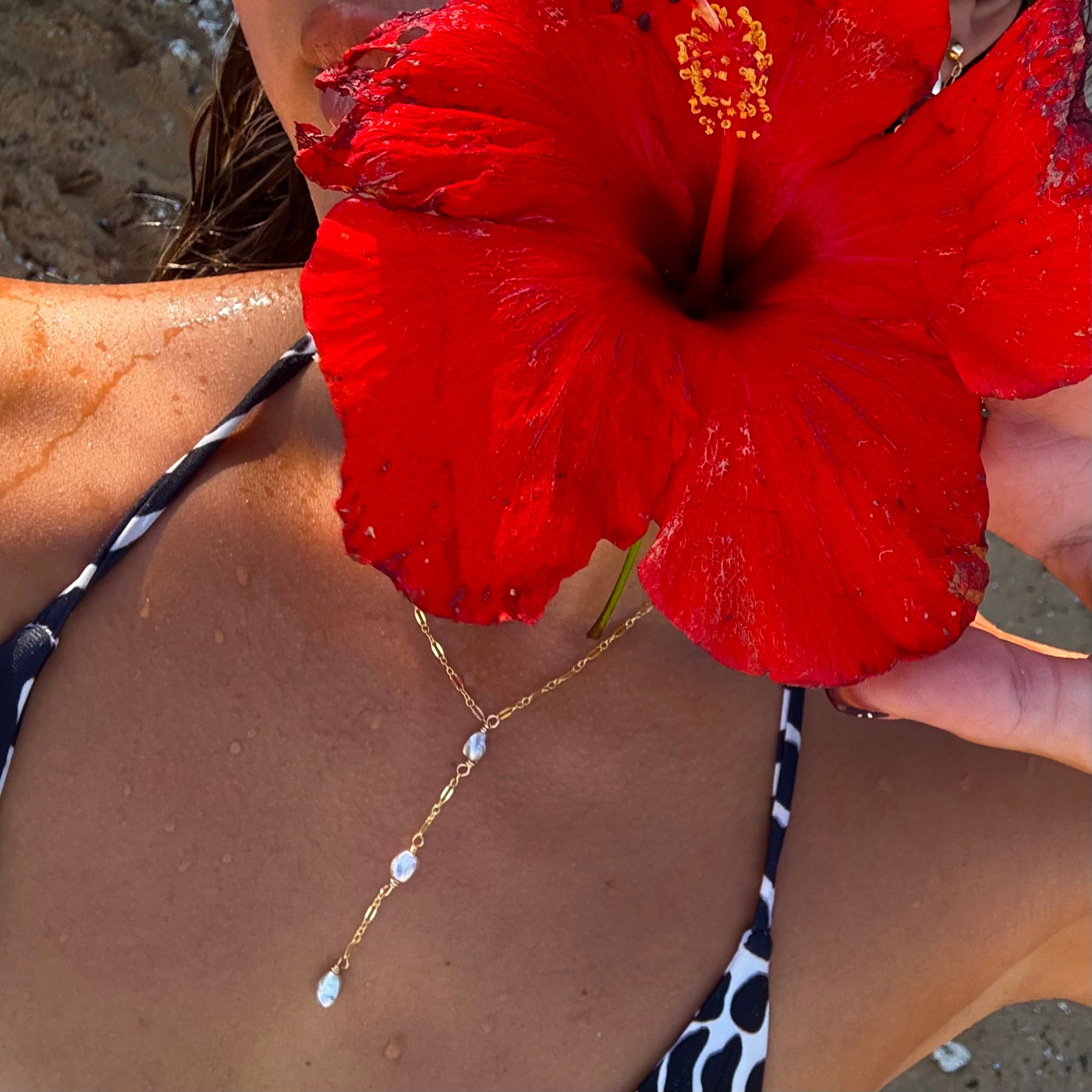 KESHI DROPLET LARIAT NECKLACE 2.0