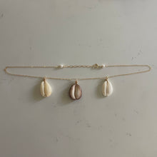 Load image into Gallery viewer, COWRIE SHELL NECKLACE
