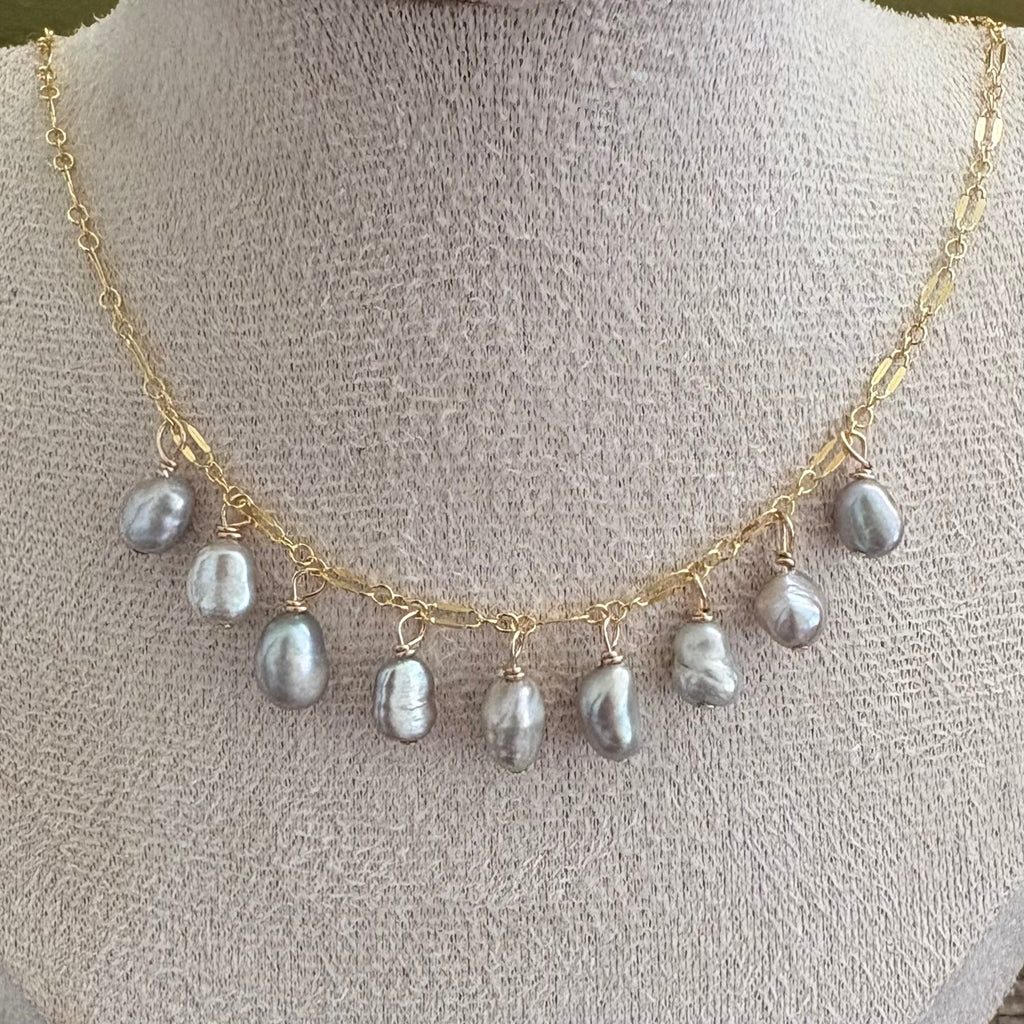 KESHI LOVE STATEMENT NECKLACE