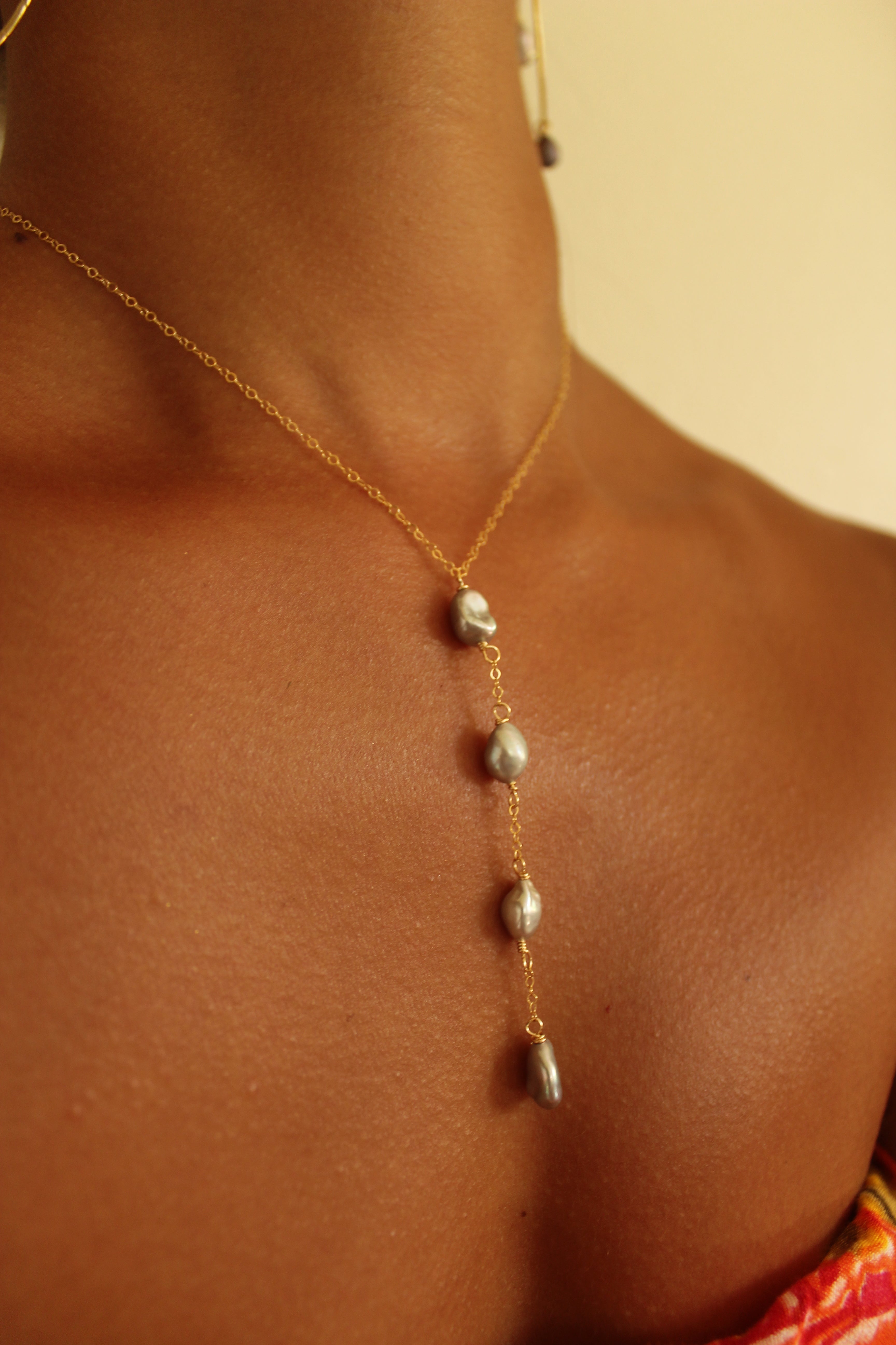 KESHI COVE LARIAT NECKLACE