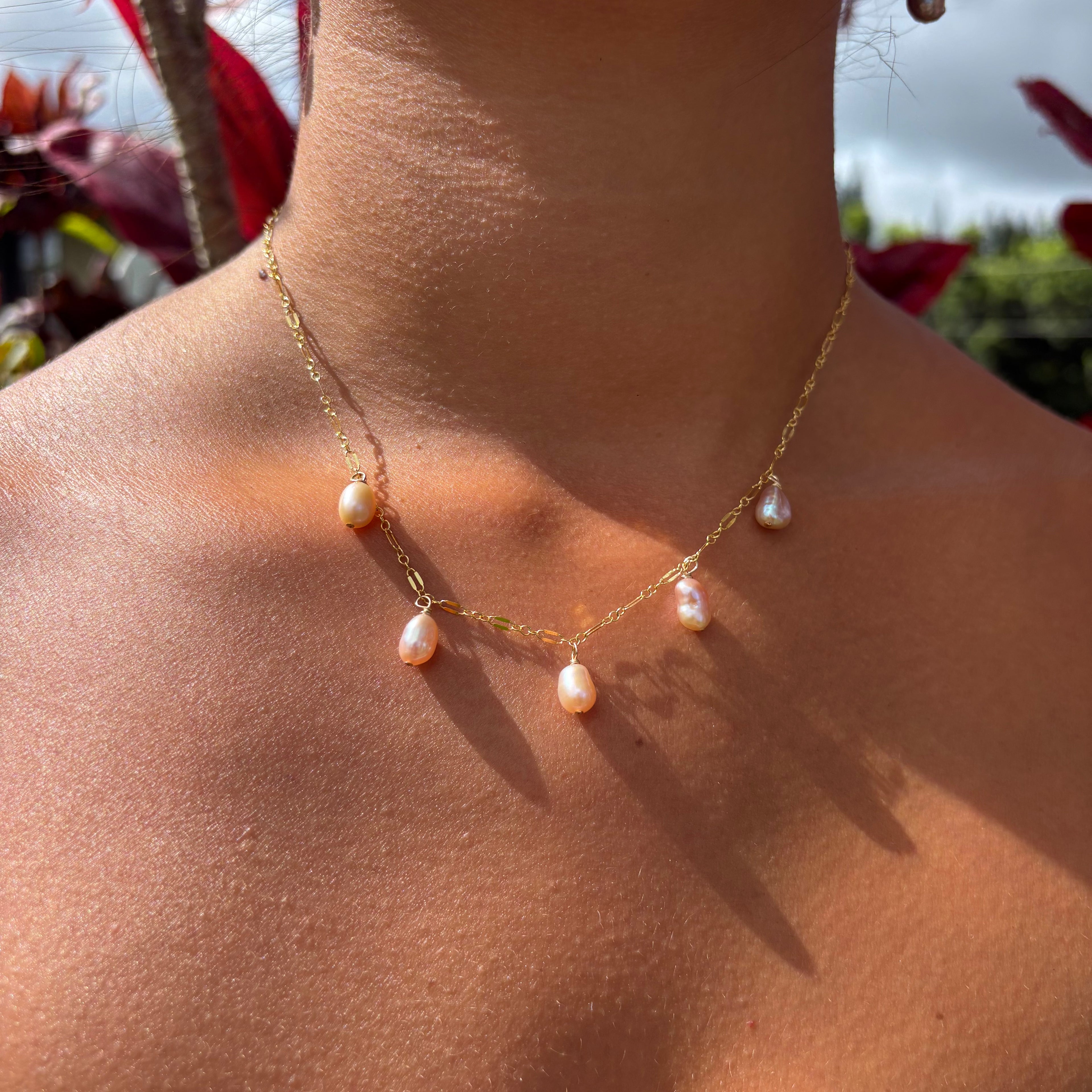 PINK KESHI SIREN NECKLACE
