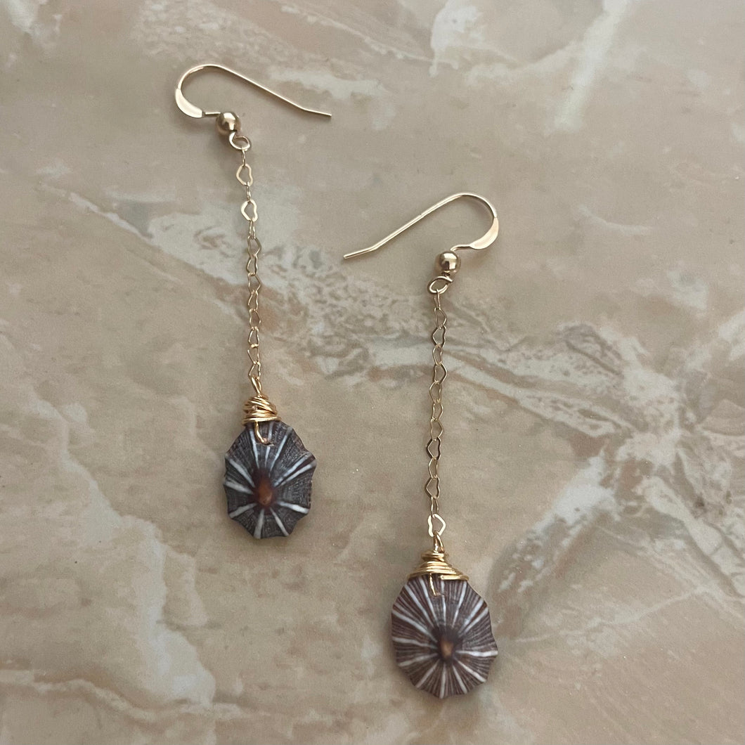 ‘OPIHI DANGLE EARRINGS