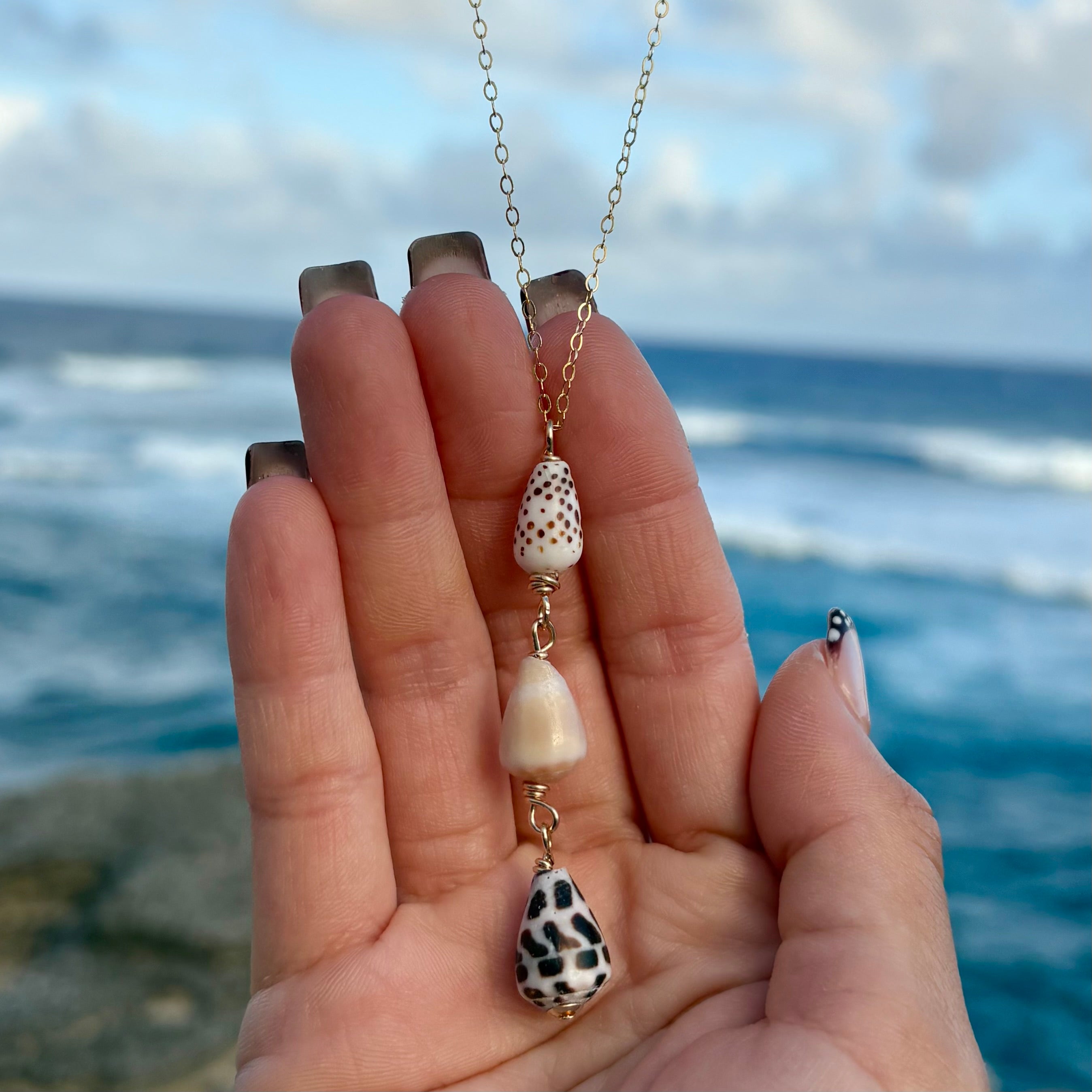 LOW TIDE NECKLACE