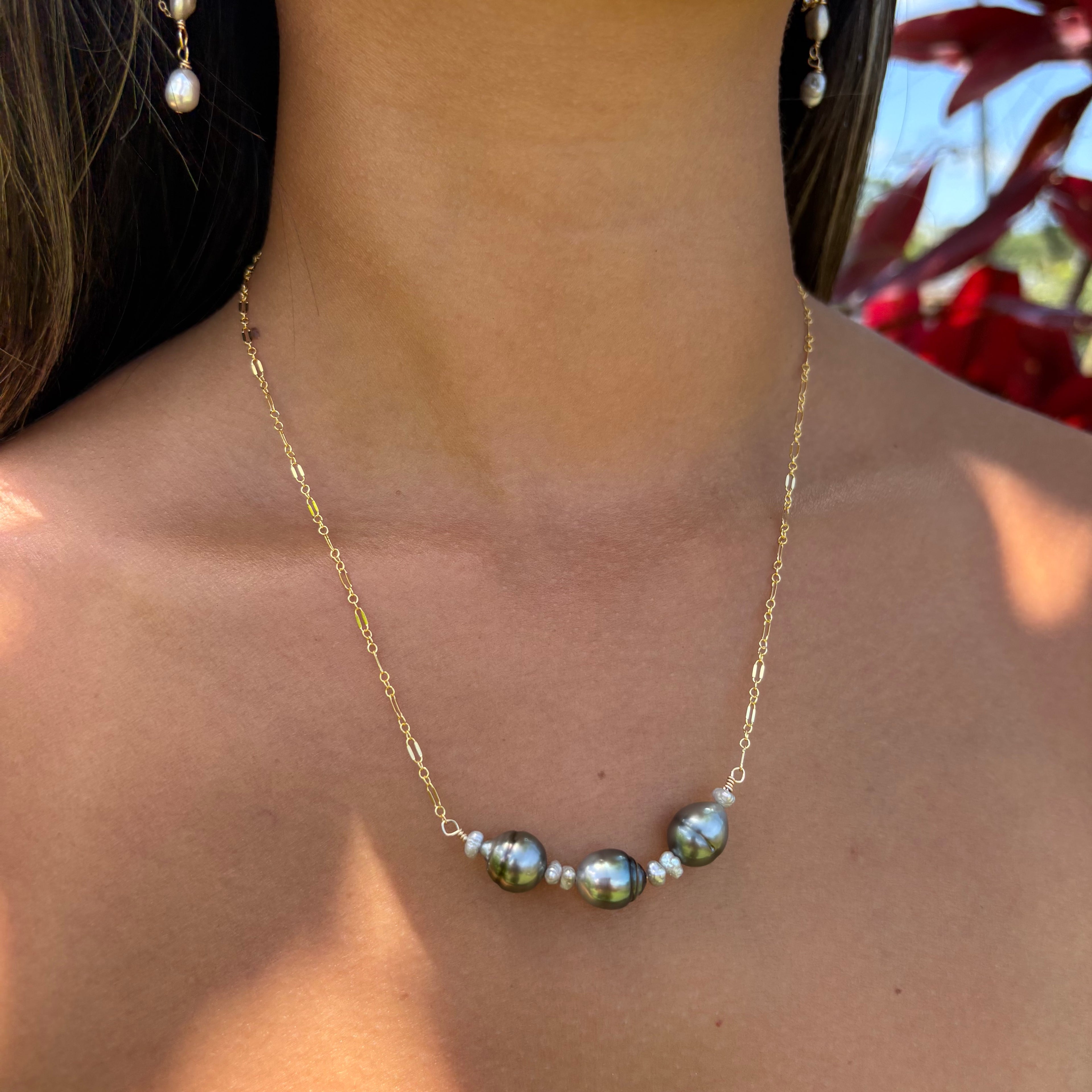 KUI NECKLACE